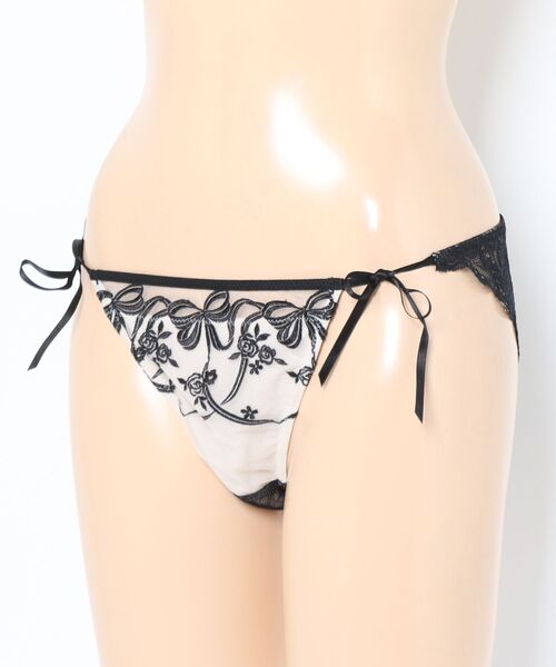 PEACHJOHNリボンモチーフソングレースブラジャーショーツMセット完売C75 PEACH JOHN（ピーチジョン） ショーツ リボンモチーフショーツ