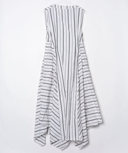 美品】un3d ホワイトノースリーブワンピース　ドレス UN3D.（アンスリード） ノースリーブワンピース 38 ホワイト