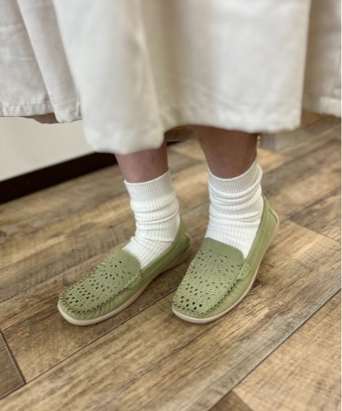 Parade デッキシューズ モカシン 軽量パンチングドライビングシューズ