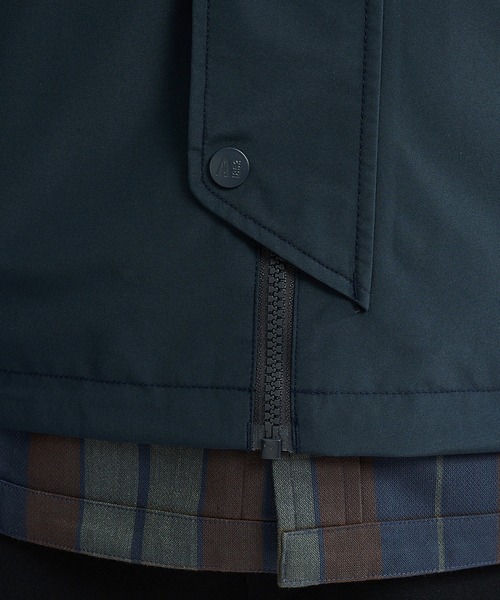 AIGLE エーグル　マウンテンパーカー グレー　Lサイズ AIGLE マウンテンパーカー ウインドブレーカー AIGLE/エーグル