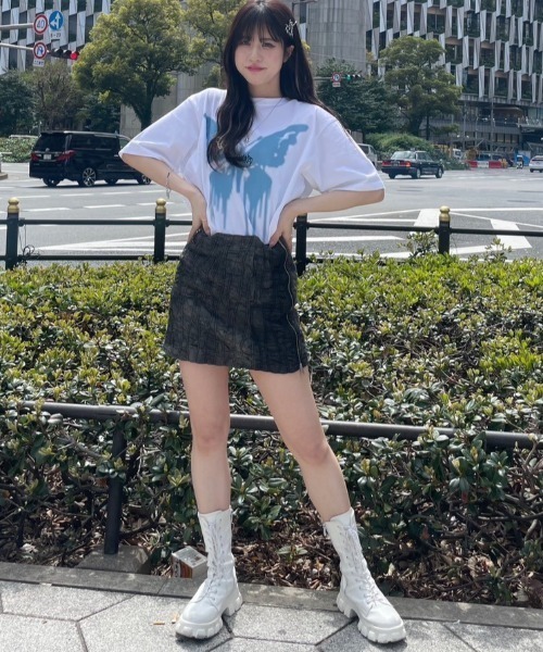 tシャツ 「mahagrid/マハグリッド」 BUTTERFLY GOTH TEE/蝶 Tシャツ レディース メンズ mahagrid/マハグリッド』 BUTTERFLY GOTH TEE/蝶 Tシャツ（T