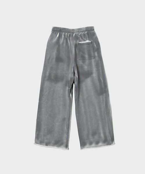soe（ソーイ） スウェットパンツ ジャージ 「soe/ソーイ」Sprayed