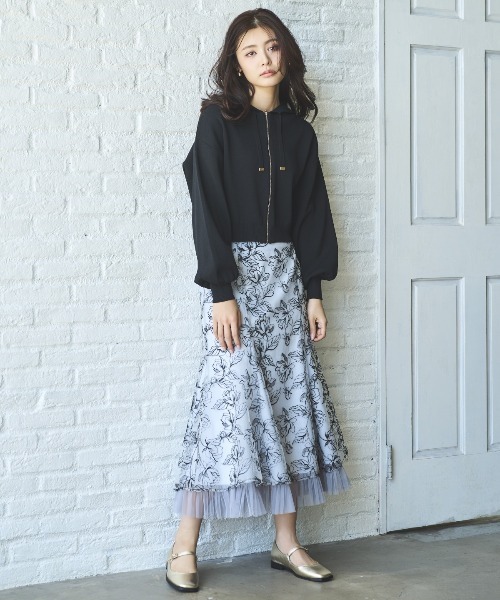 アンドクチュール　インポートフラワー柄ロングスカート And Couture ドットフラワープリントロングスカート｜Yahoo