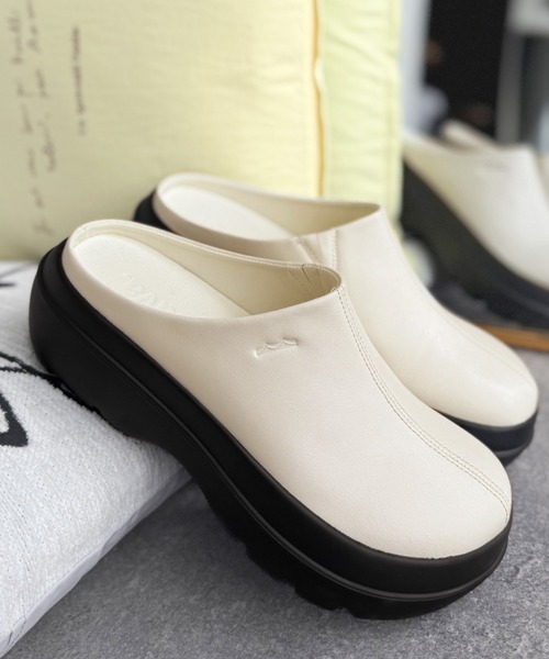 Java ローファー 「+7cmの軽量厚底」トレンド感と履きやすさ。軽量