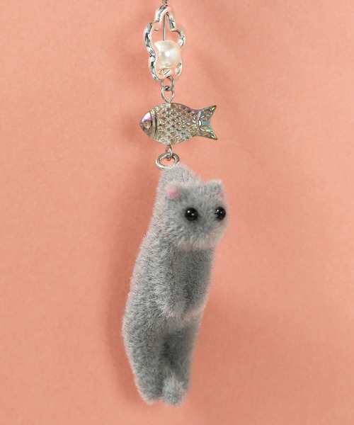 チャーム にゃー つままれ子猫 キーホルダー レディース : ZOZOTOWN