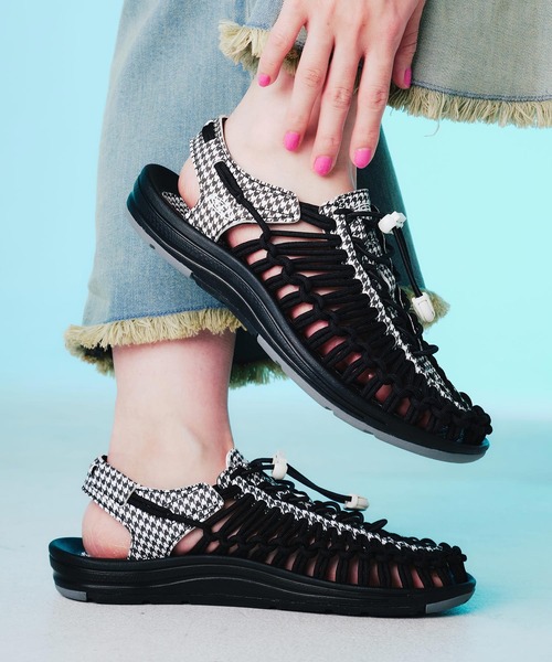 KEEN（キーン） フラットサンダル 23.0cm ブラック レディース