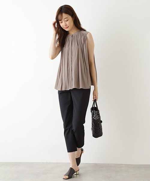 「NATURAL BEAUTY BASIC」 ノースリーブブラウス MEDIUM ベージュ レディース_画像4