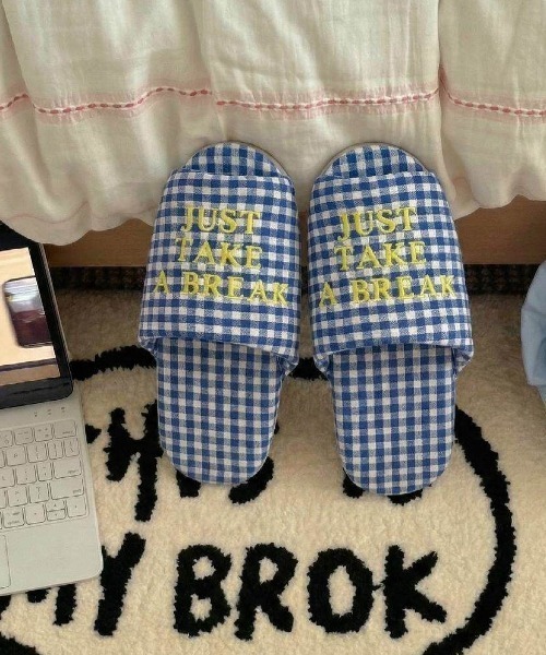 B.R.U スリッパ 「ウィメンズ」チェック柄刺繍ルームシューズ/スリッパ