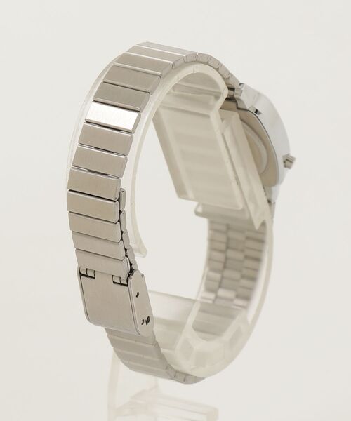 「CASIO」 デジタル腕時計 FREE シルバー レディース_画像2