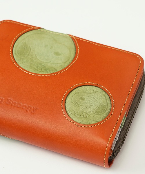 財布 「PEANUTS / SNOOPY」スヌーピー ピーナッツ PEANUTS Peeking DOT ラウンド2つ折り財布 73529の画像