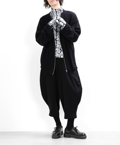 minsobi（ミンソビ） tシャツ 「minsobi」ヘビ柄ハイネックカットソー