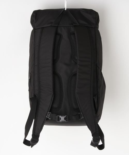 UNDER ARMOUR（アンダーアーマー） デイバック リュック UAクール 