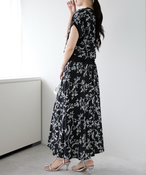 PREFERIR ワンピース ボタニカルプリントワンピース/M，Lツー