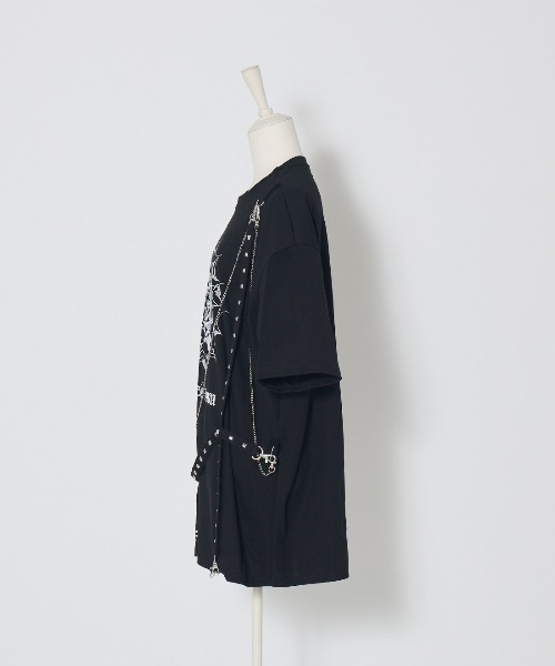 AVENCHUMU tシャツ Skull illustration print studded cross t