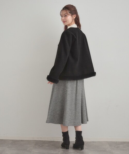 ほぼ新品　Couture Broochノーカラーコート ネイビーブラック ほぼ新品 Couture Broochノーカラーコート ネイビーブラック ほぼ新品