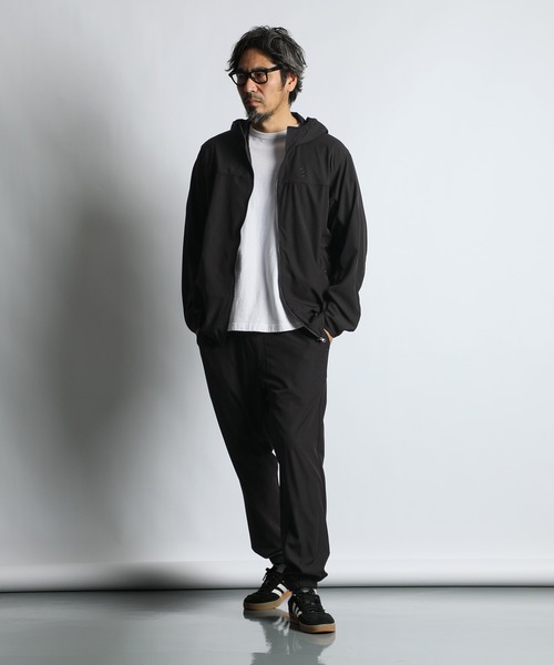 heve クラウドブルゾン ブラック THE BURN 1/4 ZIP WINDBREAKER - B8150 | Burnside Sierra Pacific Apparel