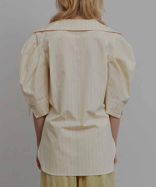 ブラウス シャツ タックスリーブショートスリーブシャツ / Tuck-Sleeve Short Sleeve Shirt レディースの画像