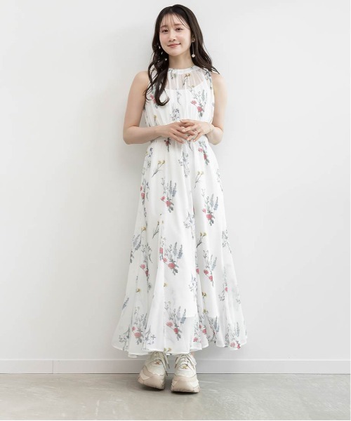 ワンピース 「Botanical Bloom」ボタニカルフラワーシフォンワンピースの画像