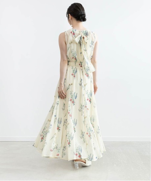 ワンピース 「Botanical Bloom」ボタニカルフラワーシフォンワンピースの画像