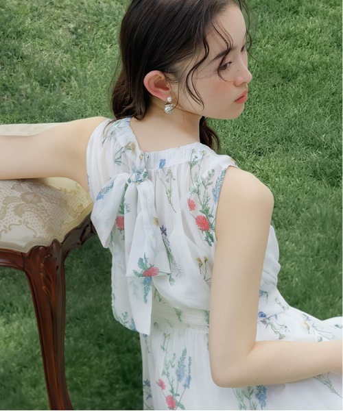 ワンピース 「Botanical Bloom」ボタニカルフラワーシフォンワンピースの画像