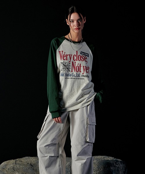 tシャツ Very Close Raglan Over Fit Long Sleeve レディース ODD STUDIO tシャツ Very Close Raglan Over Fit Long Sleeve