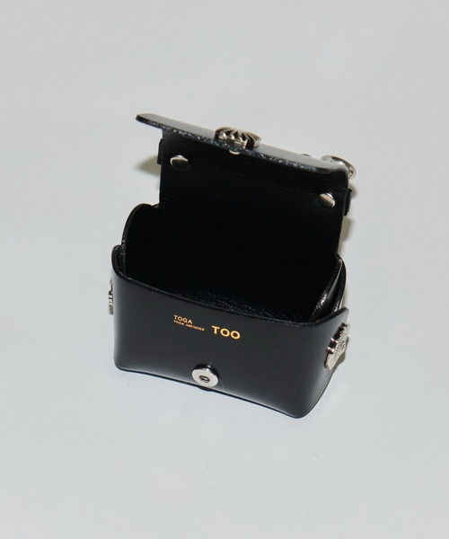 【TOGA】トーガ Leatherarphpne case レザー AirPods ケース TOGA ARCHIVES - LEATHER EARPHONE CASE – The Contemporary Fix