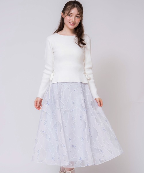 【美品】2025年購入　ノエラ　Mサイズ　ステンドグラスオパールスカート 美品】2025年購入 ノエラ Mサイズ ステンドグラスオパールスカート