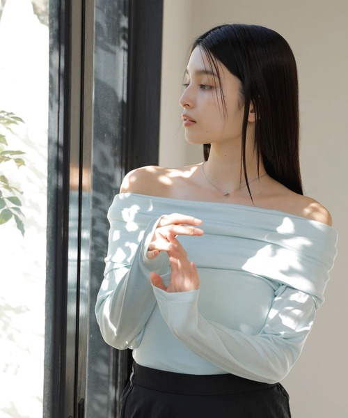VIS（ビス） tシャツ タックディテールオフショルカットソー