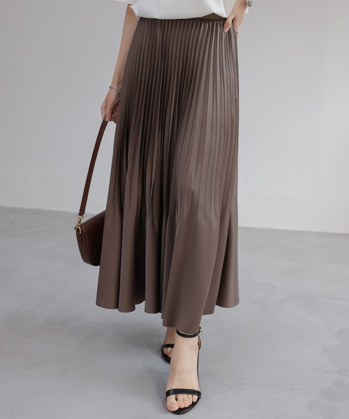 美品　プリーツプリーズ　ロングスカート　ジップ　ブラウン　サイズ1 美品 プリーツプリーズ ロングスカート ジップ ブラウン サイズ1 美品