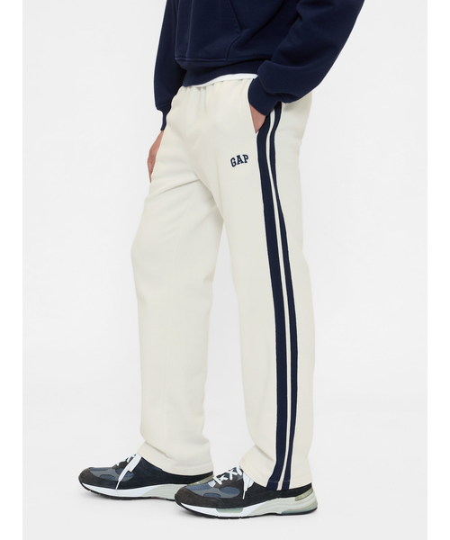 PGG ロゴパンツ　新品未使用 hq6115-480_b.jpg