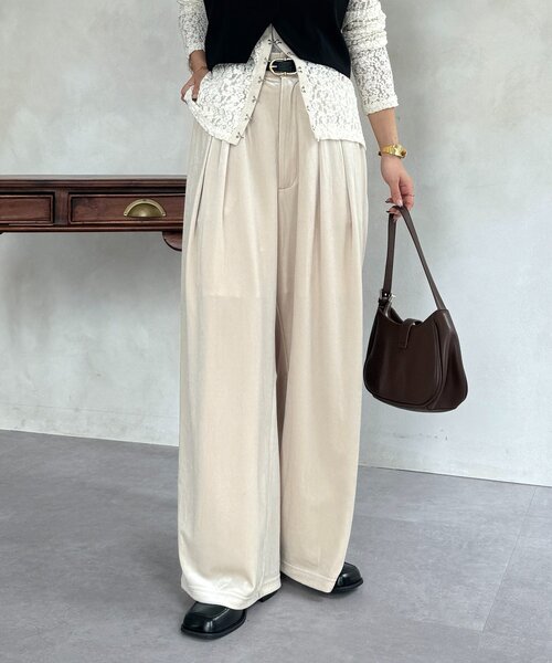 Thevon（ゼヴォン） パンツ 2タックベロアパンツ レディース