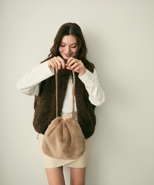 Lunea ショルダーバッグ バッグ サイドジップファー巾着バッグ 