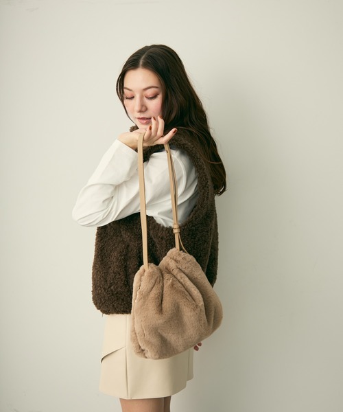 Lunea ショルダーバッグ バッグ サイドジップファー巾着バッグ