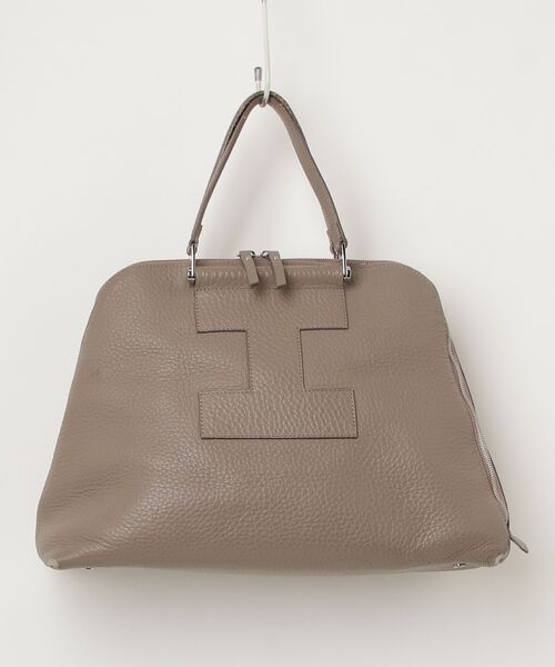 イアクッチ　ビジネスバッグ グレージュ WORKING BAG》2024年のお仕事はイアクッチと。 | ONWARD CROSSET