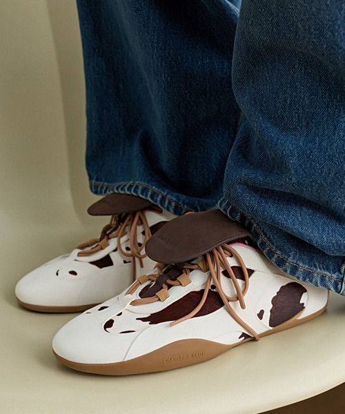 CHARLES ＆ KEITH（チャールズ&キース） スニーカー ナイロンスエード