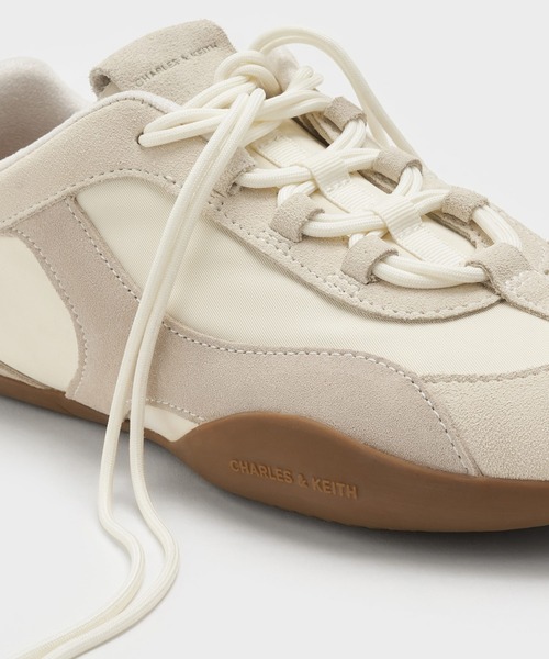 CHARLES ＆ KEITH（チャールズ&キース） スニーカー ナイロンスエード