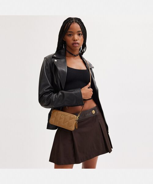 美品　コーチ　ショルダーバッグ　ワンショルダー　ターンロック　キャンバス　茶色 COACH（コーチ） ショルダーバッグ ONE ブラウン系その他 レディース