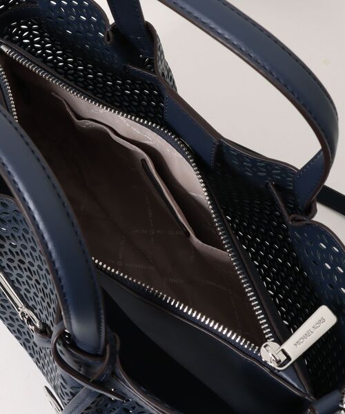 ハンドバッグ CARSON MD CZ SATCHEL Satchelの画像