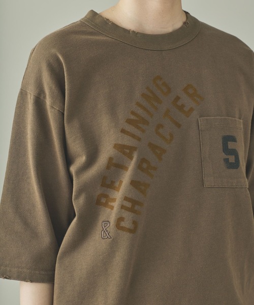 UNIVERSAL OVERALL（ユニバーサルオーバーオール） tシャツ