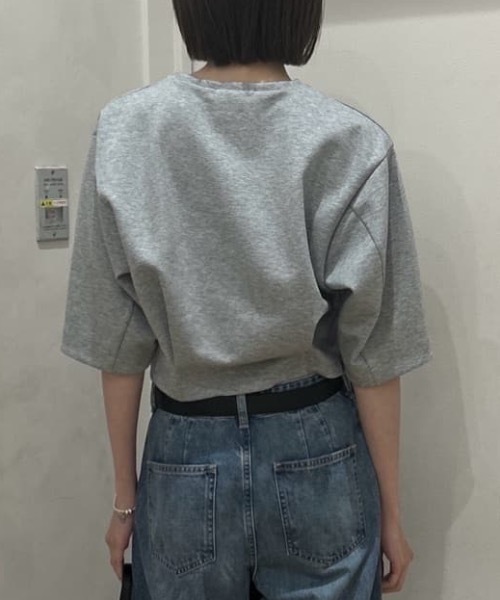tシャツ ダンボールカットフォルムトップ レディースの画像