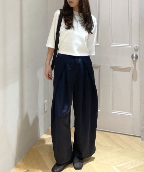 tシャツ ダンボールカットフォルムトップ レディースの画像