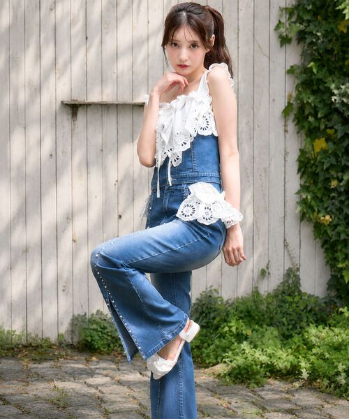 ジーンズ デニム デニムパンツ 2wayレースフリルキラキラデニムパンツ レディースの画像