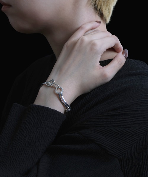 バングル 「YArKA/ヤーカ」assembly parts double line bangle 「tojir un」/多パーツダブルラインバングルの画像