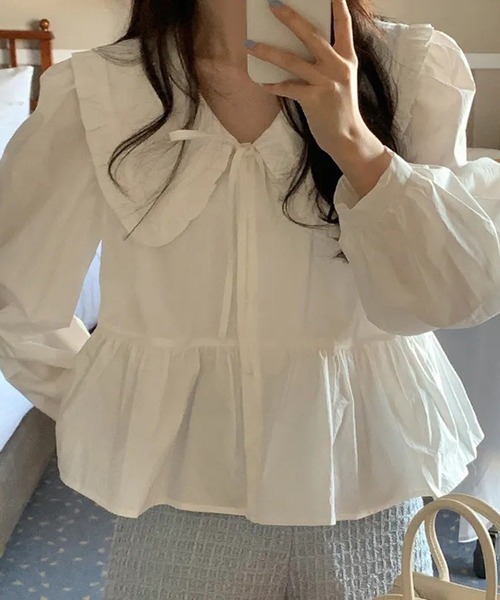 ブラウス シャツ Nia(ニア)/襟付き ショート丈フリルデザインブラウス