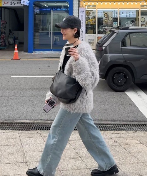 ear PAPILLONNER（イア パピヨネ） ショルダーバッグ バッグ 「本革