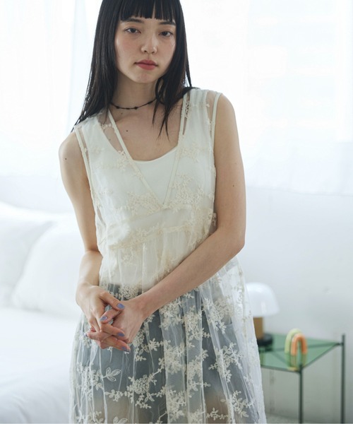 moi tytto 花刺繍レイヤーワンピース　natural moi tytto（モイテュット）の「花刺繍レイヤーワンピース|普段使いも