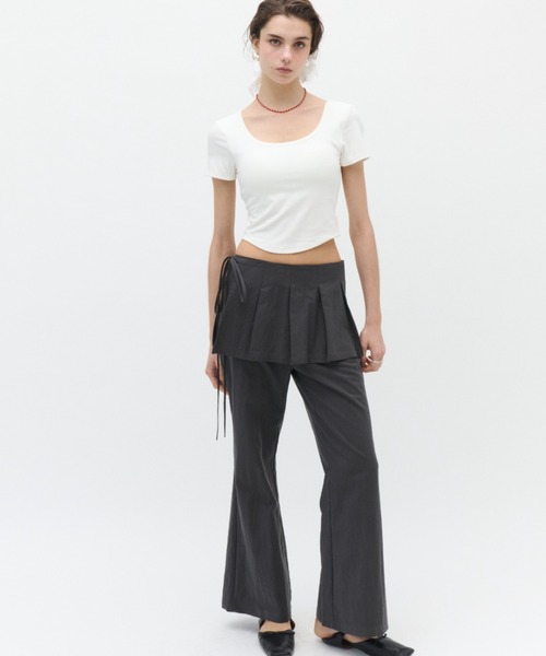 tシャツ 半袖 Open-back top with cups / カップ付バックオープン