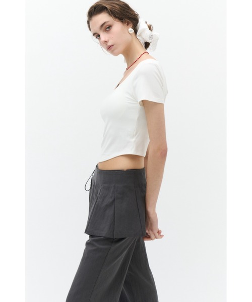 ケイナリタopen back top 38サイズ　カットソー tシャツ 半袖 Open-back top with cups / カップ付バックオープン