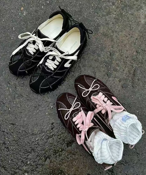 AsRiRe スニーカー 25aw ステッチデザイン/リボン付きスニーカー