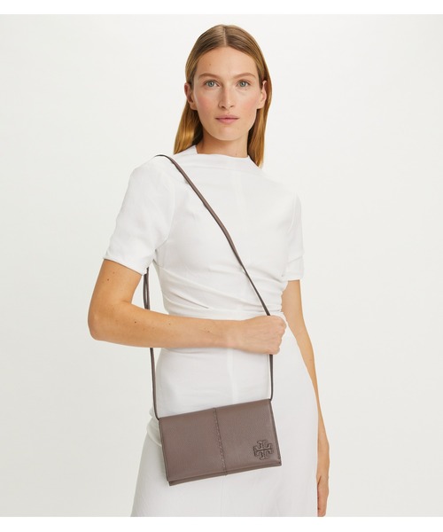「TORY BURCH」 財布 ONE SIZE ブラウン レディースの画像